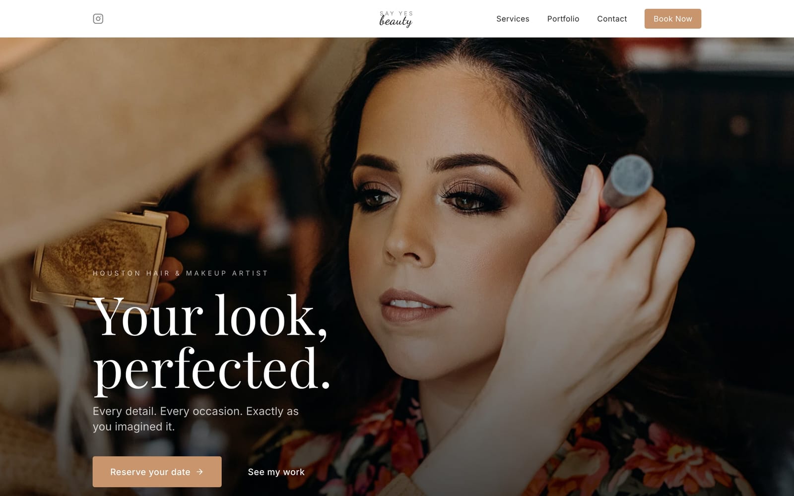 Say Yes Beauty homepage, showing the services menu and online booking